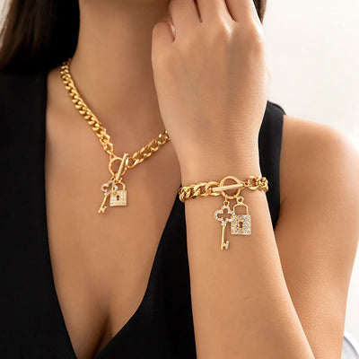 Thick Chain With Shiny Lock And Key Pendant Necklace For Women Trendy Ladies Accessories On The Neck Fashion Jewelry Female - Alien Treasure Shop
